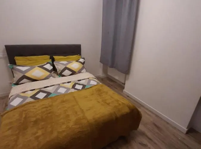 Apartamento сучасний стиль і комфорт в центрі львова, Smart-tv Leópolis