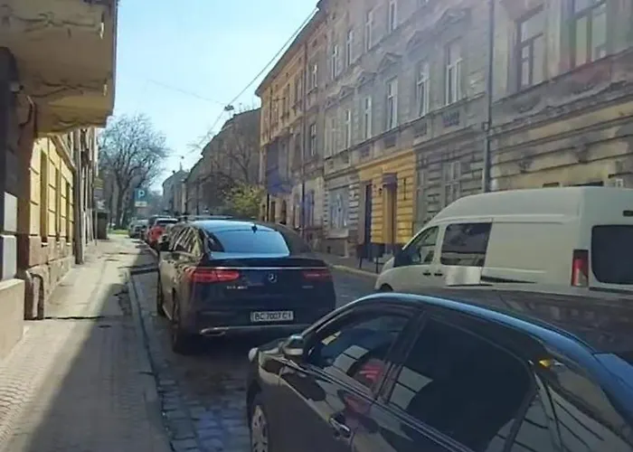 Apartamento сучасний стиль і комфорт в центрі львова, Smart-tv *